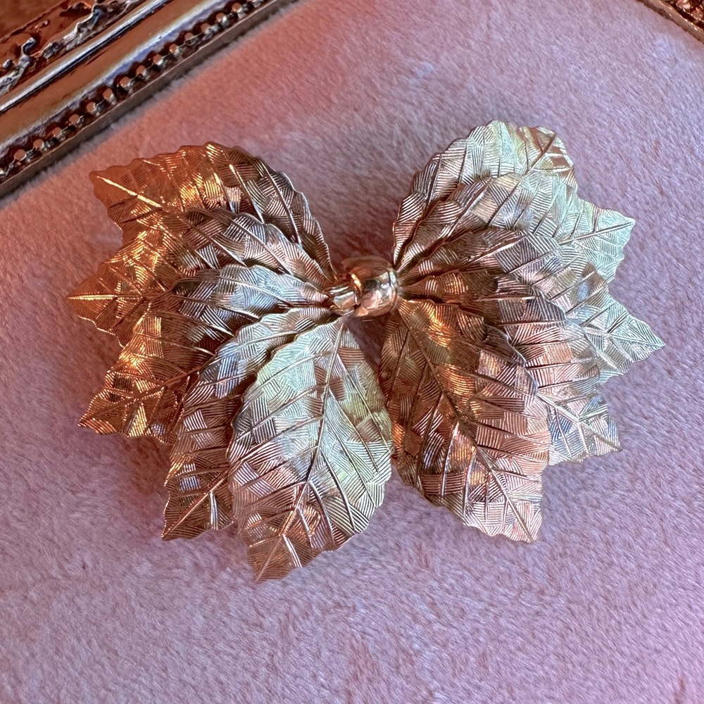 RARE Vintage Napier Leaves Bow Brooch Pin MCM Mid Century-Modern Gold Signed - Picture 7 of 13
